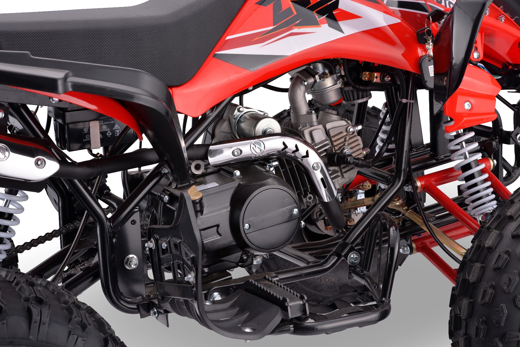 Štiritaktni motor z avtomatskim menjalnikom